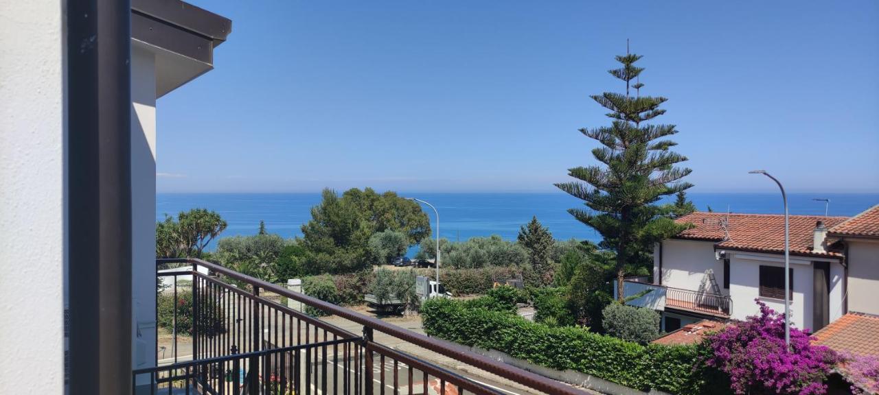 Alba De Mar B&B Roseto Capo Spulico Luaran gambar